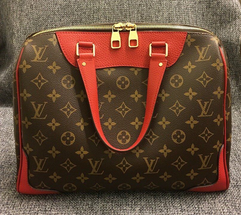 handbag-2033967_960_720
